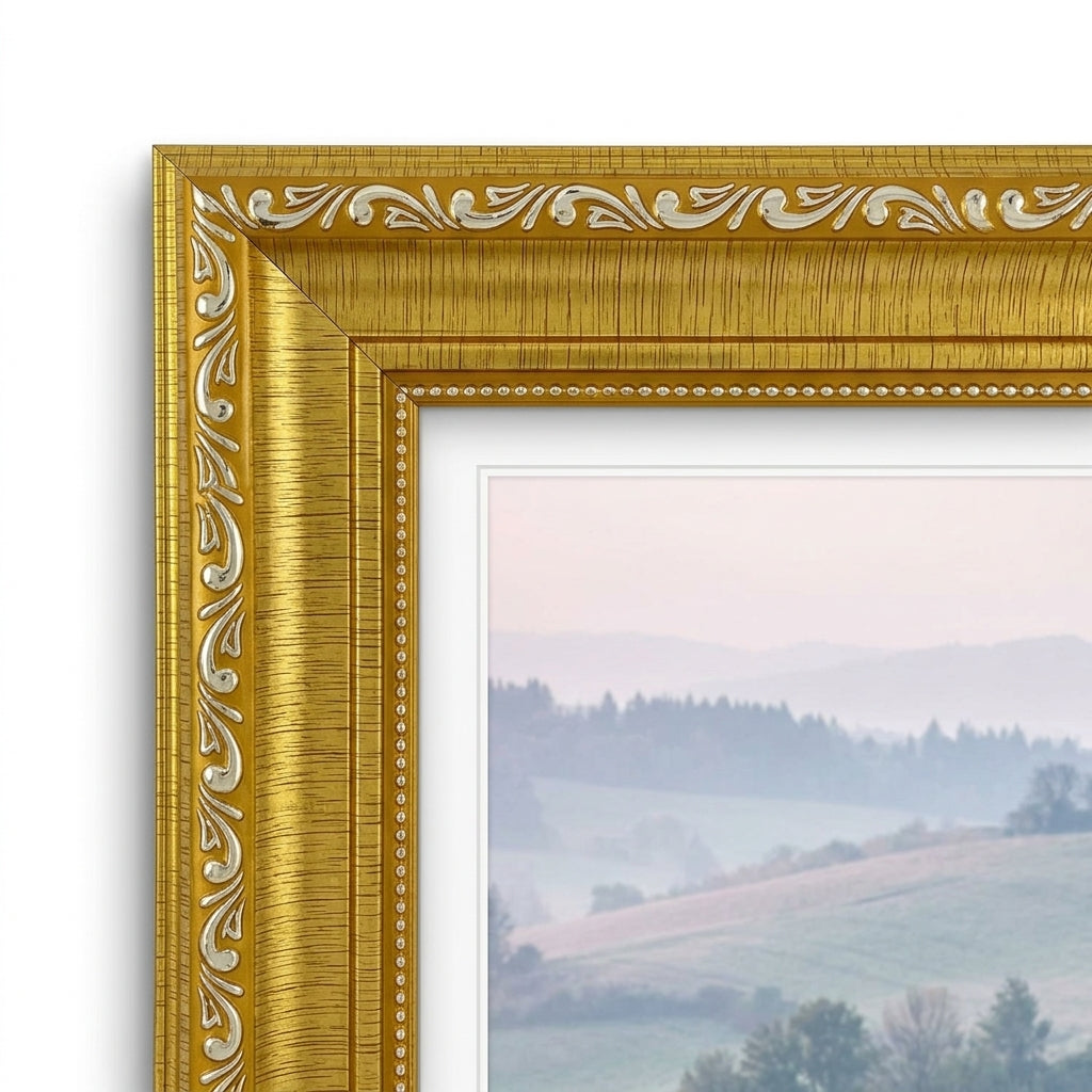 Royal Gold (K5004G) ornate wide frame corner